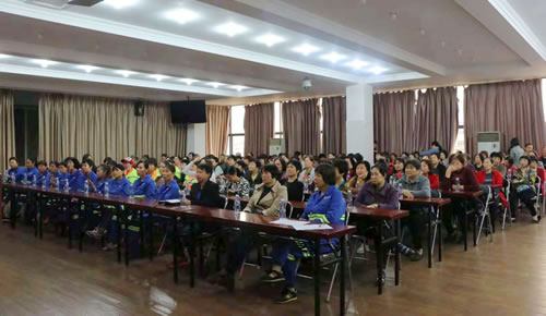 我院甲狀腺乳腺外科開展乳腺健康科普活動