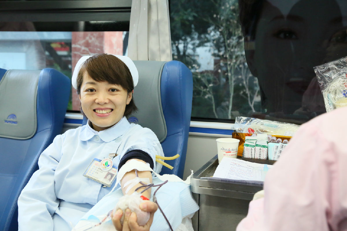 熱血融情  大愛(ài)暖冬 ——我院開(kāi)展2019年無(wú)償獻(xiàn)血活動(dòng)