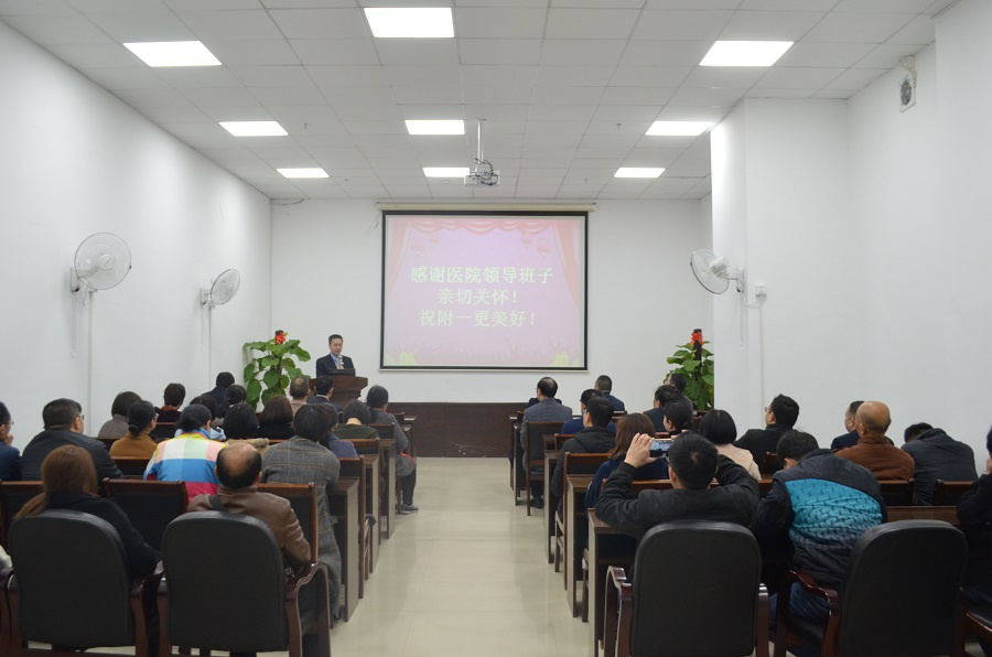 『附一風貌』節前慰問送祝福  深情關懷暖人心