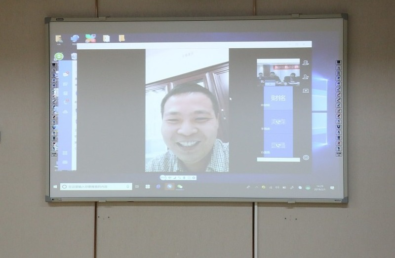 『附一風貌』節前慰問送祝福  深情關懷暖人心