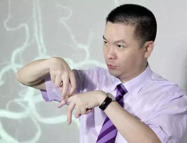 我是院長 | 福建醫大附一醫院康德智的大格局和“小心思” 我是院長 | 福建醫大附一醫院康德智的大格局和“小心思”