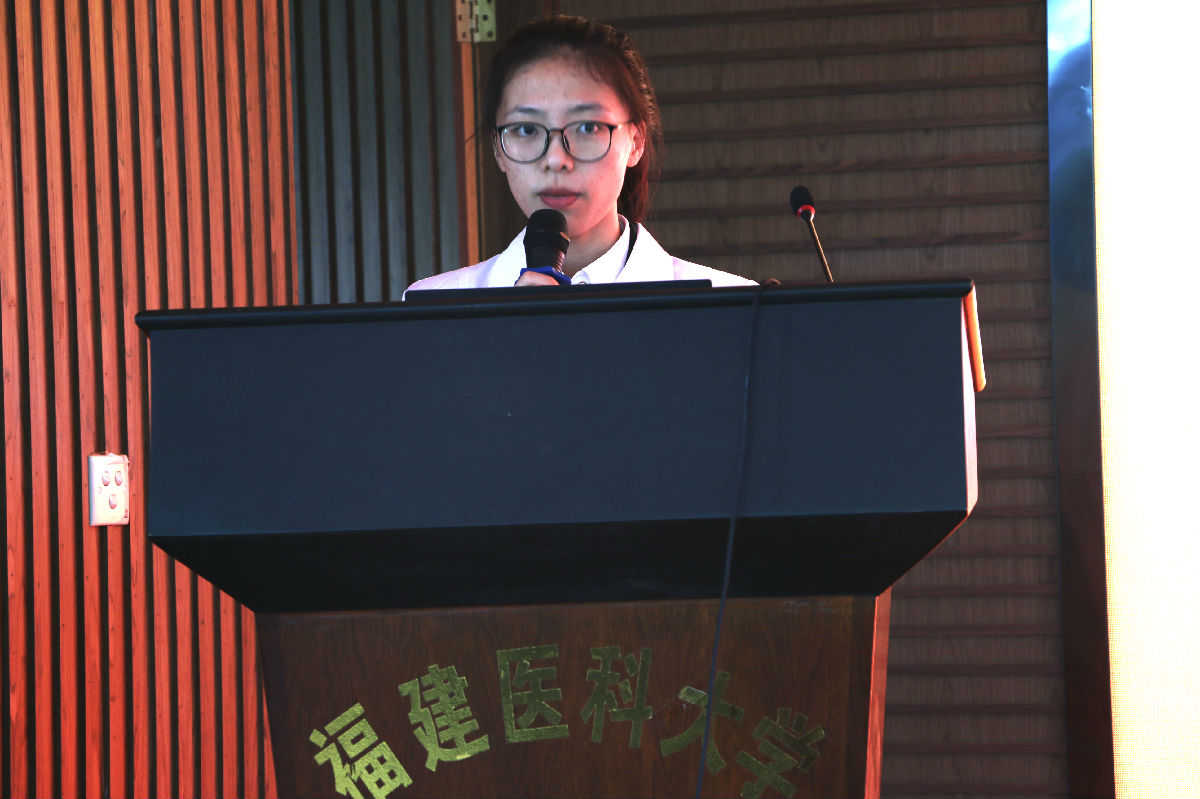 第一臨床醫(yī)學(xué)院舉辦2015級(jí)臨床醫(yī)學(xué)、影麻專業(yè) 實(shí)習(xí)動(dòng)員暨崗前培訓(xùn)