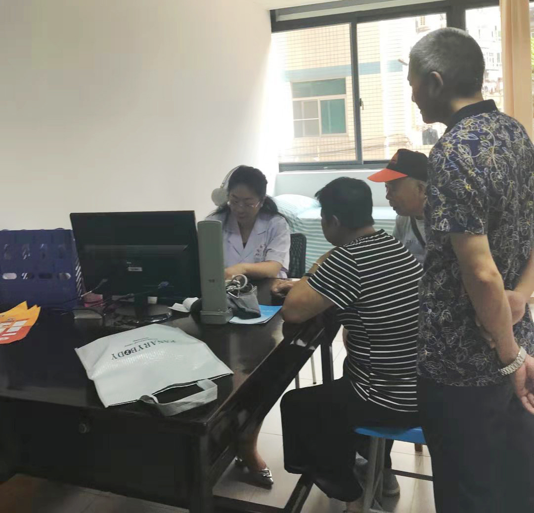 內(nèi)分泌科幫扶馬尾區(qū)醫(yī)院建設(shè)基層標(biāo)準(zhǔn)化代謝性疾病管理中心