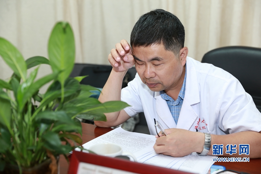 【媒體看附一】外科樓里的15個(gè)小時(shí)