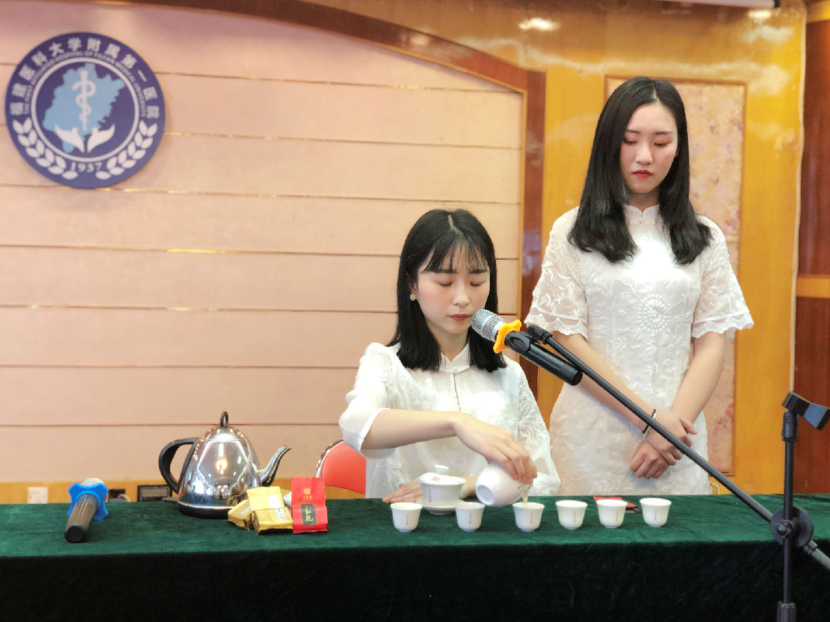 世界因你而美麗  附一因你而精彩 ——院女工委開展“三八婦女節”系列活動