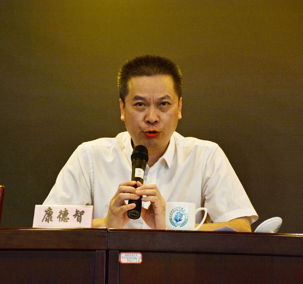 第一臨床醫(yī)學(xué)院舉行2016級醫(yī)學(xué)生開學(xué)式