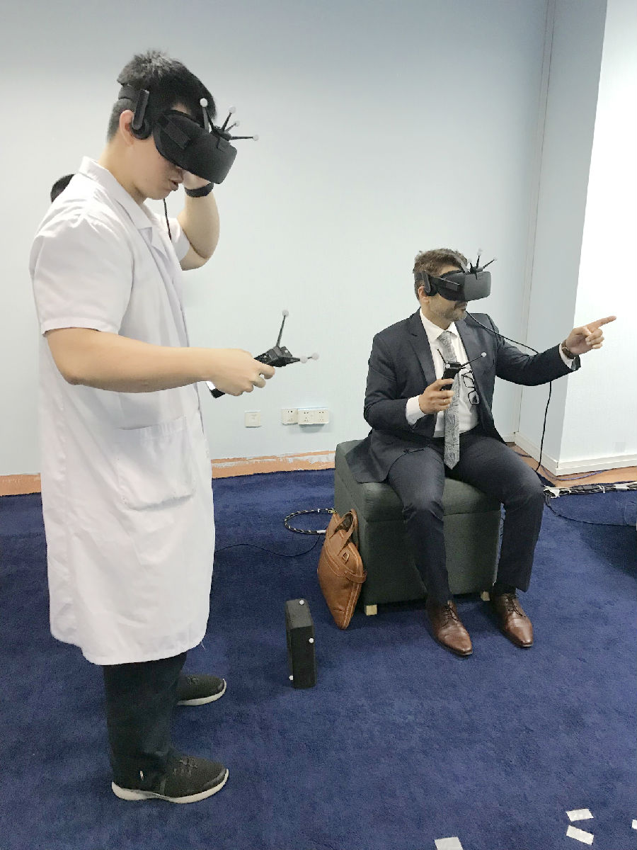 新西蘭懷卡托理工學(xué)院國際部國際商務(wù)拓展總監(jiān)一行訪問我院