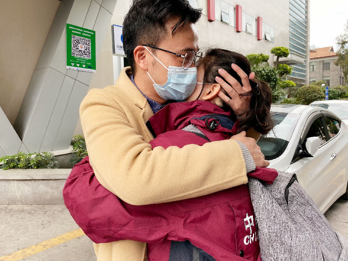 防疫攻堅顯初心 巾幗有愛勇擔當 —— 腫瘤內科39區送身邊的英雄出征