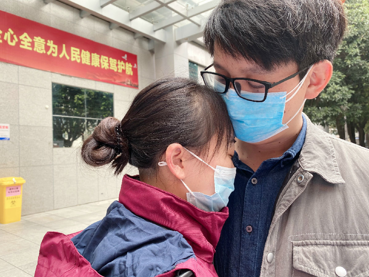 防疫攻堅顯初心 巾幗有愛勇擔當 —— 腫瘤內科39區送身邊的英雄出征