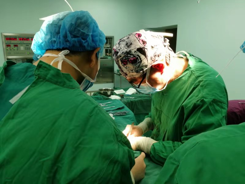 閩寧協作 我院甲乳外科陳祥錦教授遠赴固原“拆彈”