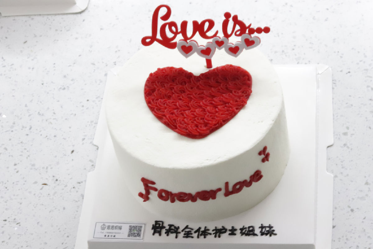 您在前線守大家  我們為您護小家 —— 我院關心關愛援鄂醫療隊員在行動