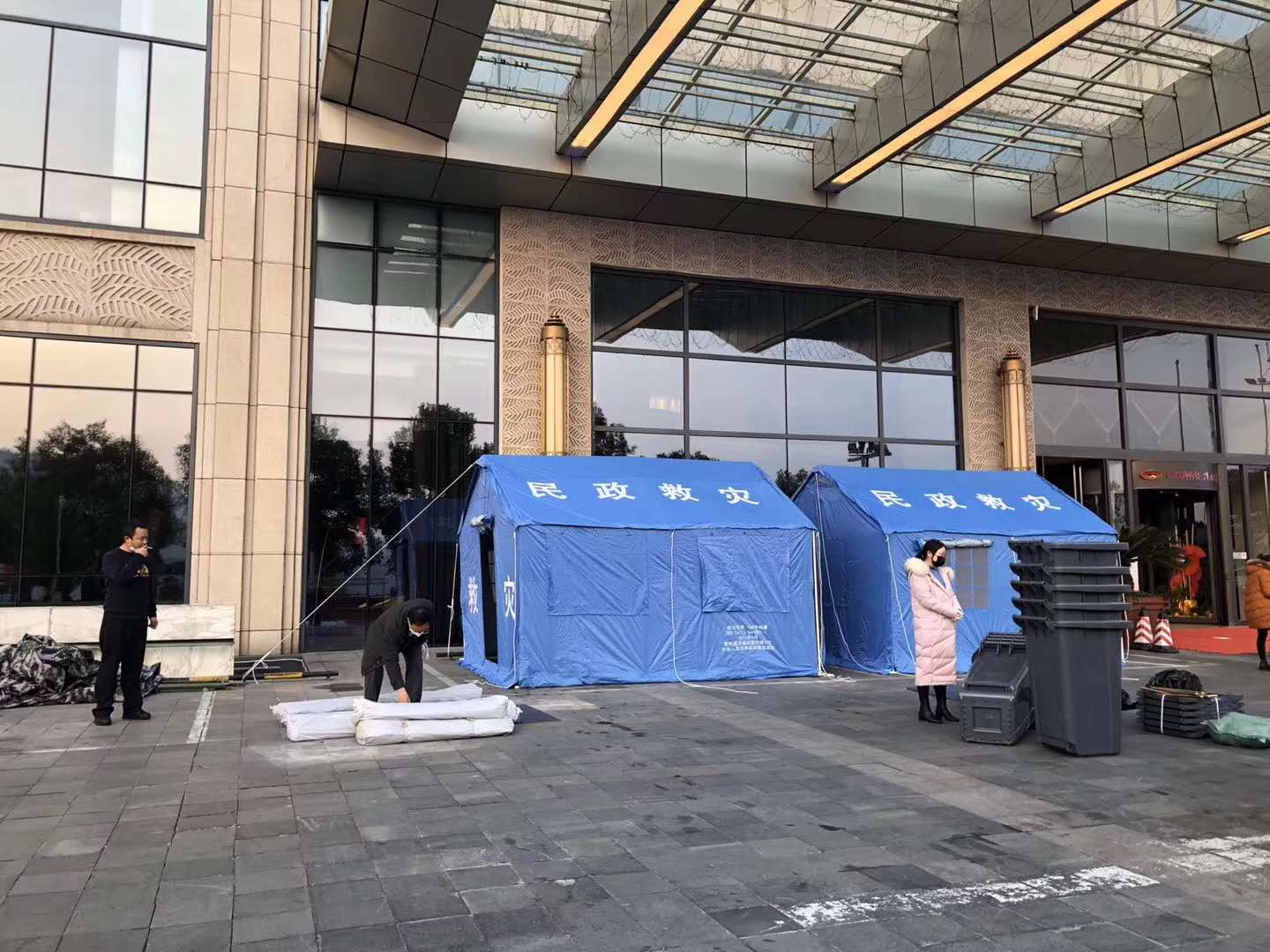 我們很好，請家人放心 —— 來自急診科抗疫前線戰友們的問候