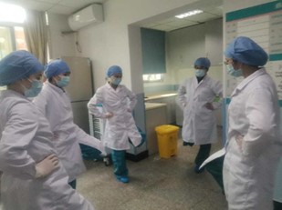 沖鋒前線 只為救人 —— 感染科抗疫紀實
