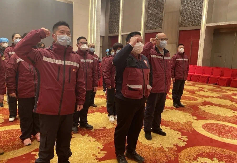 讓黨旗高高飄揚 ——急診先鋒戰疫突擊隊馳援湖北紀實