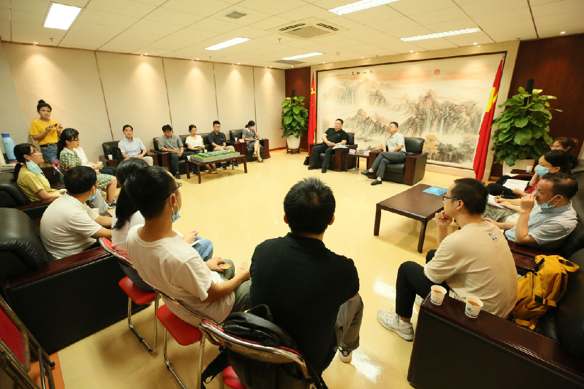 乘勢而上千帆競 策馬揚鞭正當時——我院召開福建省醫(yī)療衛(wèi)生類引進生調研座談會