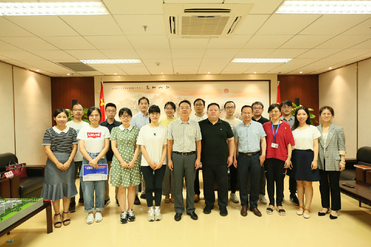 乘勢而上千帆競 策馬揚鞭正當時——我院召開福建省醫(yī)療衛(wèi)生類引進生調研座談會