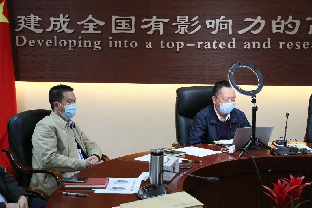 嚴字當頭 毫不松懈 全力以赴—— 我院召開疫情防控專題部署會議