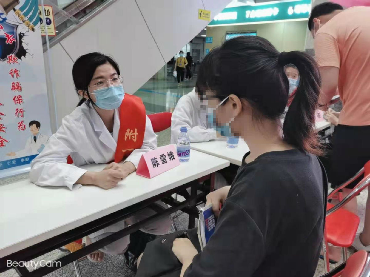 護腸暖胃 溫情助力——消化內科舉辦“5.19世界IBD日”義診活動