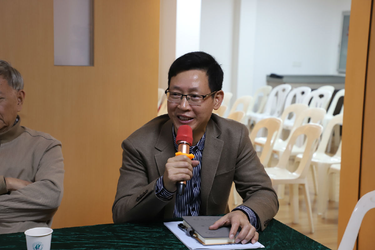 福建醫科大學附屬第一醫院（第一臨床醫學院）關工委召開“老少同堂”學習黨的“十九屆六中全會”精神座談報告會