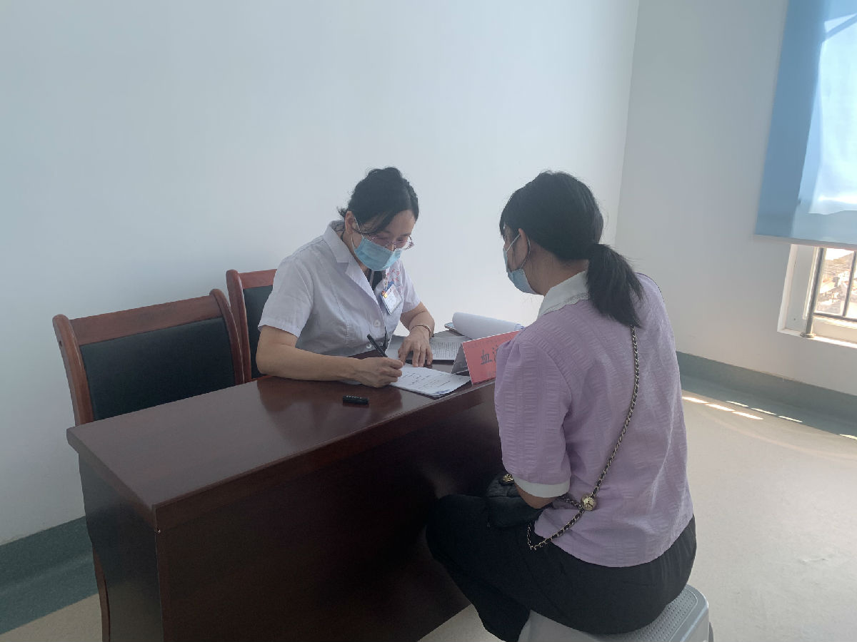 『附一黨建』我院風濕血液黨支部開展“重走附一路”暨黨員志愿服務八閩主題黨日活動