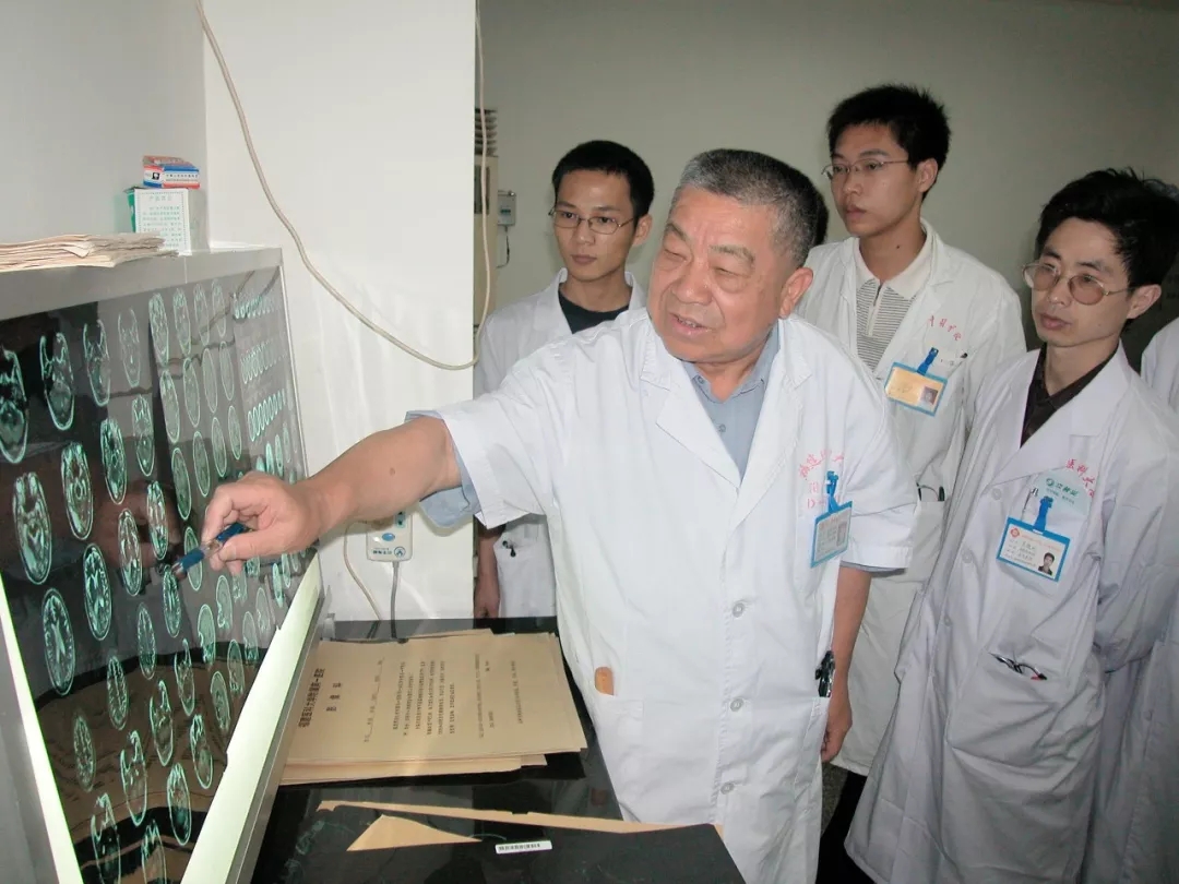 【慕容慎行同志先進事跡巡講系列-福州站】健康福建‖中央、省、市媒體深度聚焦，慕容慎行精神在八閩大地傳播！