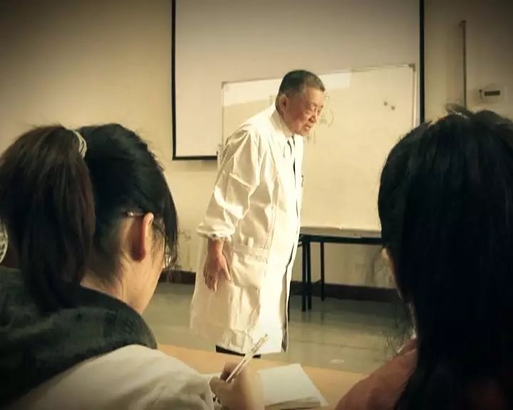 【慕容慎行同志先進事跡巡講系列-福州站】健康福建‖中央、省、市媒體深度聚焦，慕容慎行精神在八閩大地傳播！