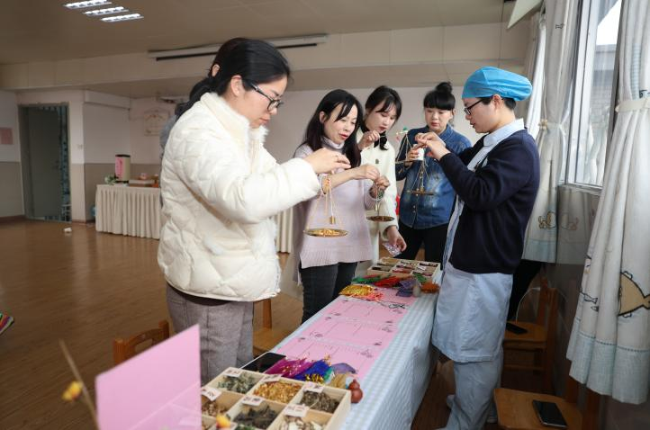 國(guó)醫(yī)呵護(hù)健康 滿園繁花似錦——福醫(yī)附一醫(yī)院中醫(yī)藥健康科普走進(jìn)福州臺(tái)江實(shí)驗(yàn)幼兒園