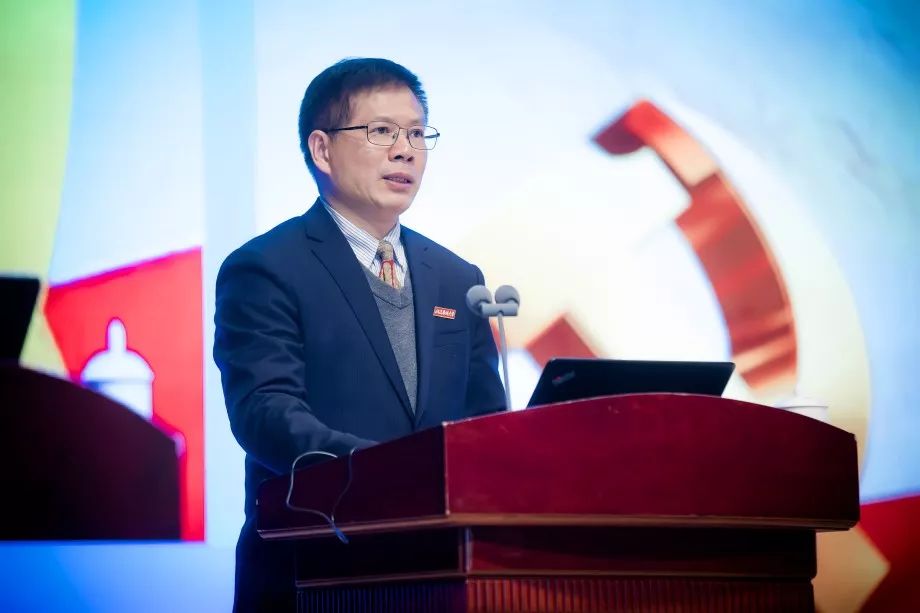 『先進典型』福建醫科大學舉辦慕容慎行同志先進事跡報告會 『先進典型』福建醫科大學舉辦慕容慎行同志先進事跡報告會