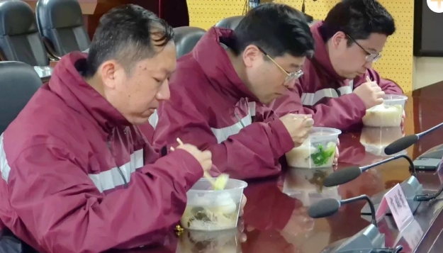 『附一抗疫』中國政府赴菲律賓抗疫醫療專家組今日啟程，其中我院專家3名，副院長翁山耕擔任專家組組長