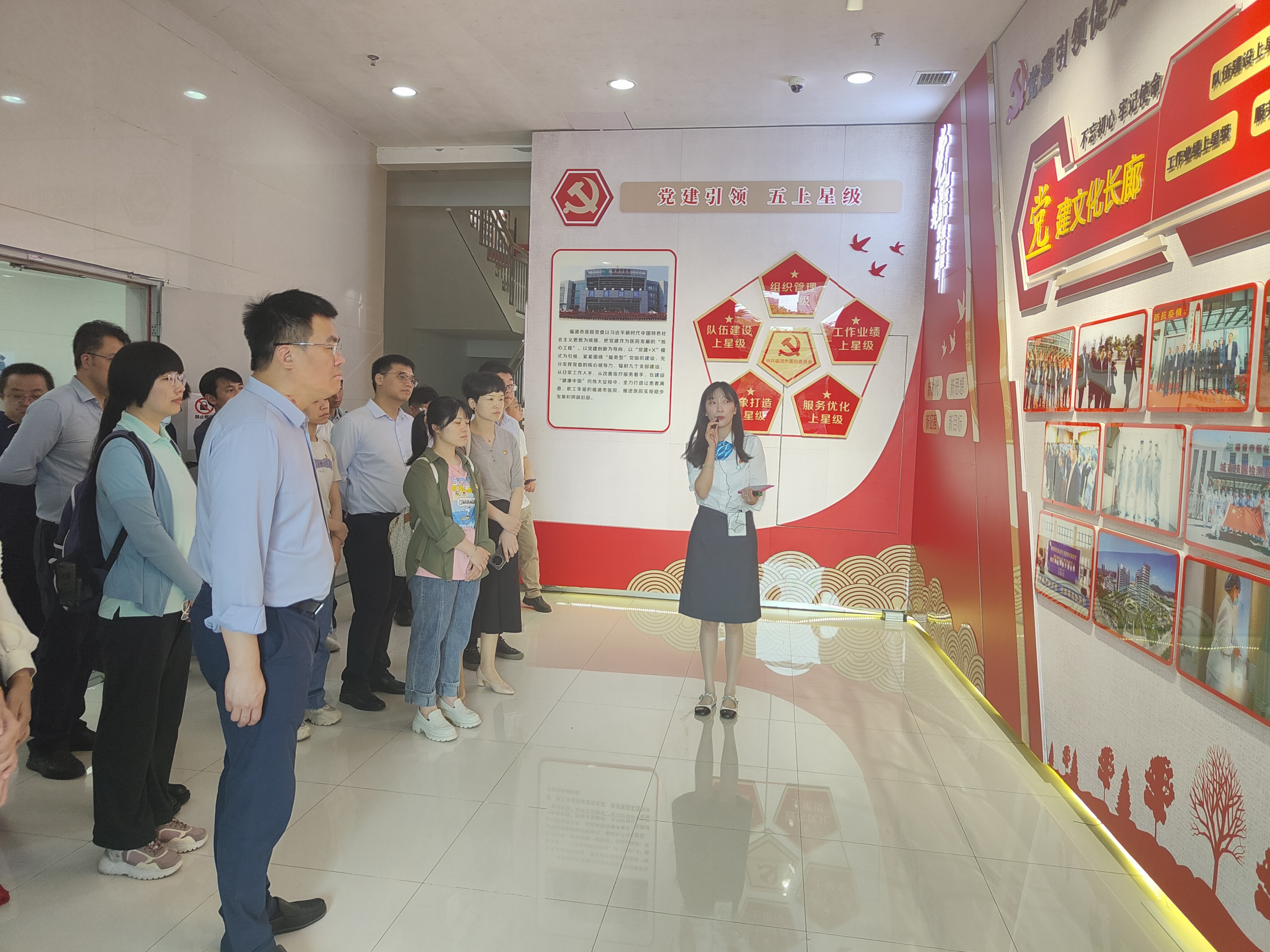 踐行初心擔(dān)使命  科普義診惠民心——我院泌尿外科黨支部聯(lián)合神經(jīng)外科第二黨支部開展“奮斗百年路??啟航新征程??踐行初心??傳承擔(dān)當(dāng)”科普義診主題黨日活動(dòng)