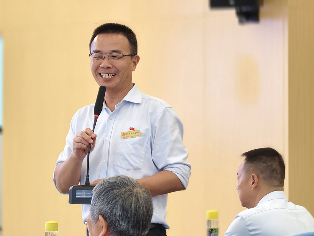 奮進強國路  闊步新征程——福醫附一醫院與福州市社會福利院聯合開展慶祝新中國成立75周年暨全國科普日主題黨日活動
